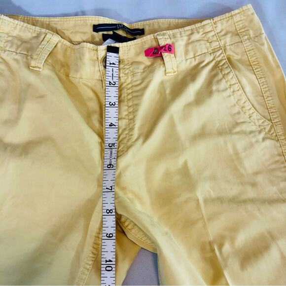 Gap Essential Classic Cut Straight Leg Yellow Khaki Trouser Slant Front Pockets - Picture 8 of 16